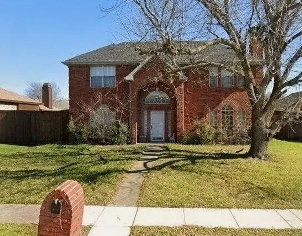 6708 Aimpoint Drive, Plano