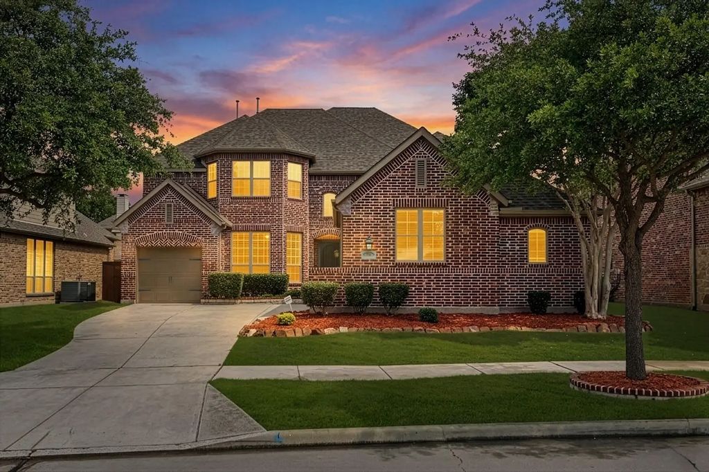 726 Sleepy Creek Drive, Frisco