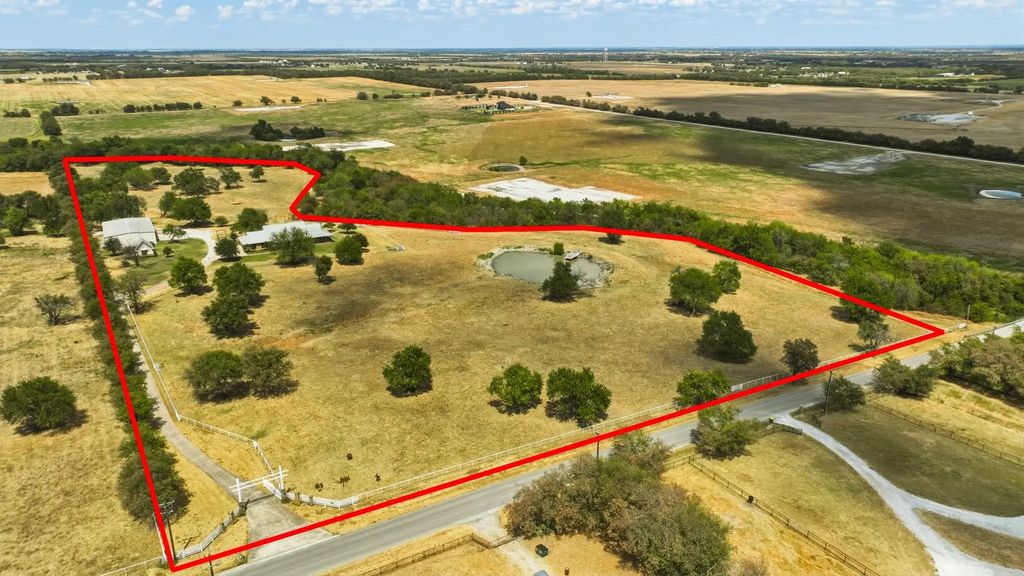 11918 Riek Road !, Krum