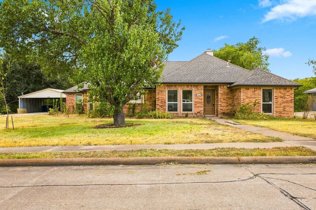 6307 Parkview Drive, Sachse