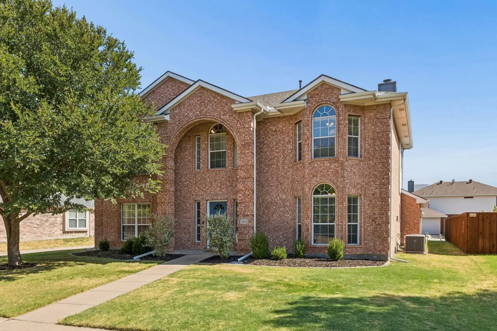 1532 Pine Bluff Drive, Allen