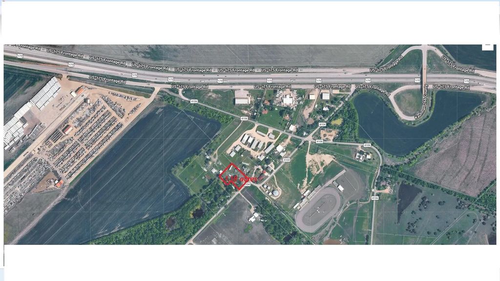 1410 County Road 4104, Crandall