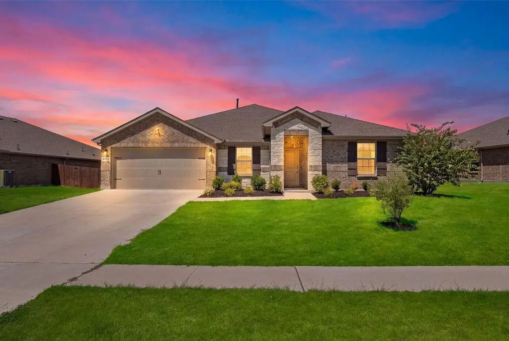 1321 Elmwood Drive, Cedar Hill