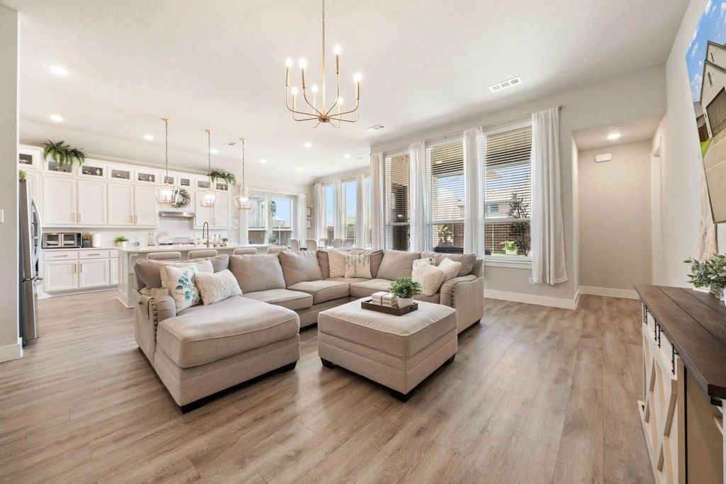 1830 Bellagio Lane, McLendon Chisholm