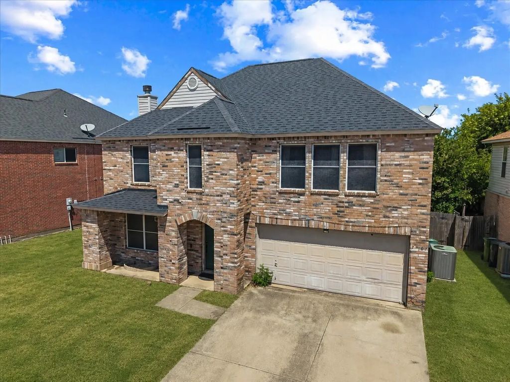 7207 Port Phillip Drive, Arlington