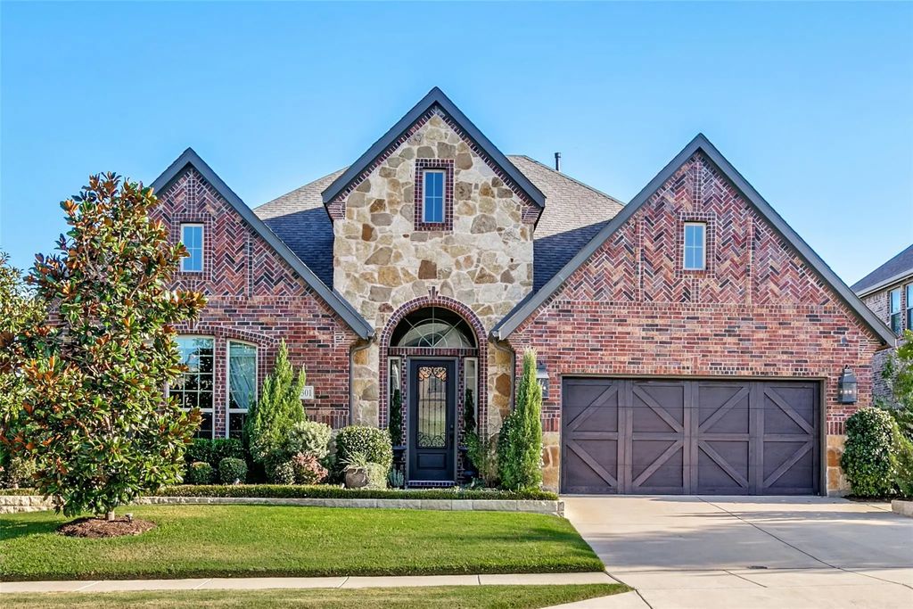 10301 Morada Road, Fort Worth