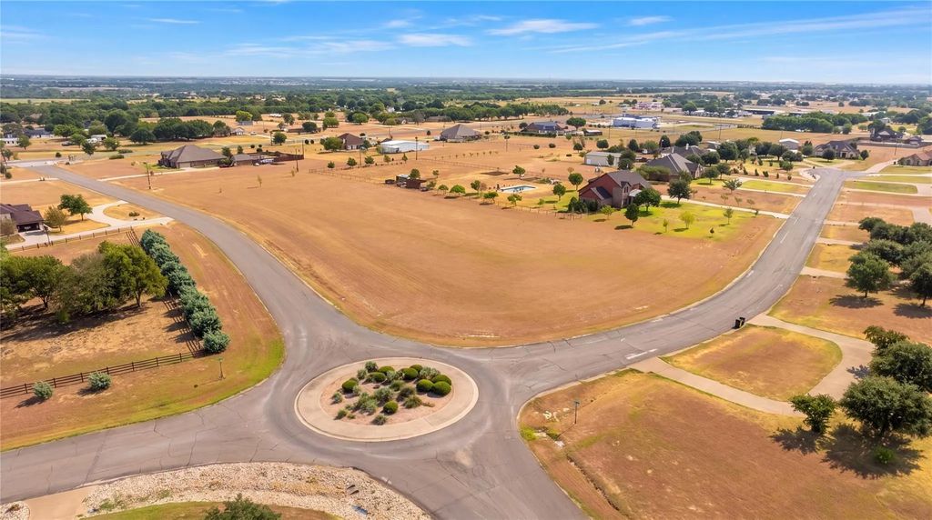 102 Camino Del Rancho, Lorena