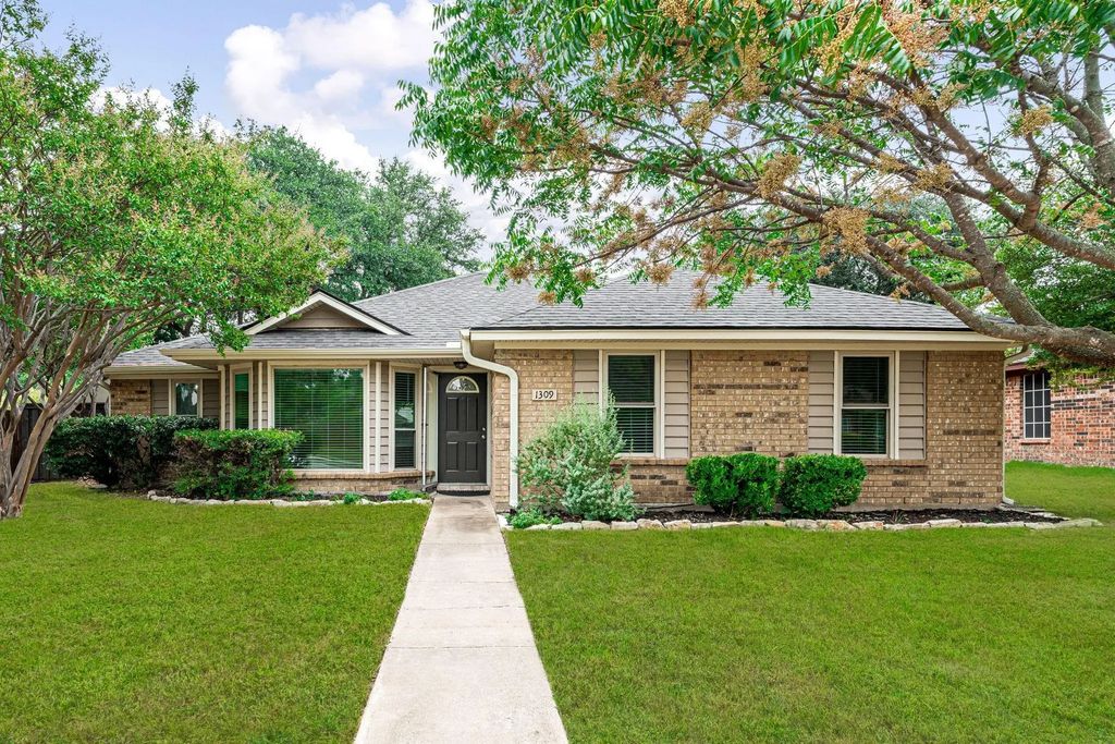 1309 Marigold Drive, Allen