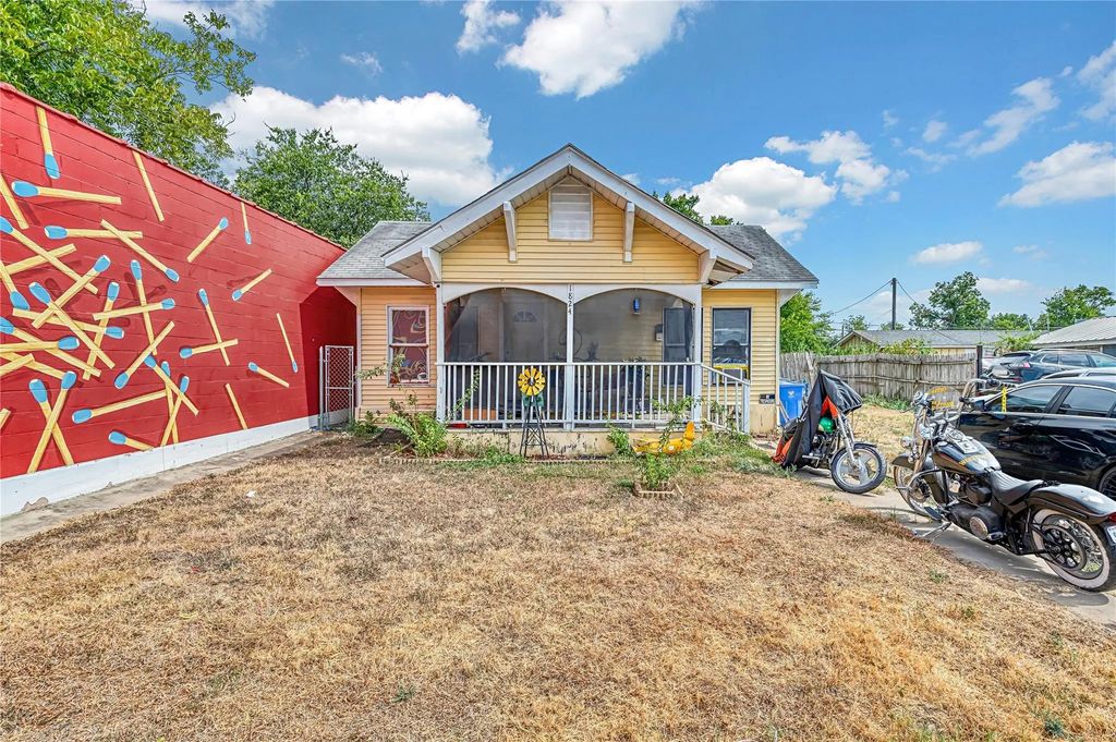 1824 Barnard Street, Waco