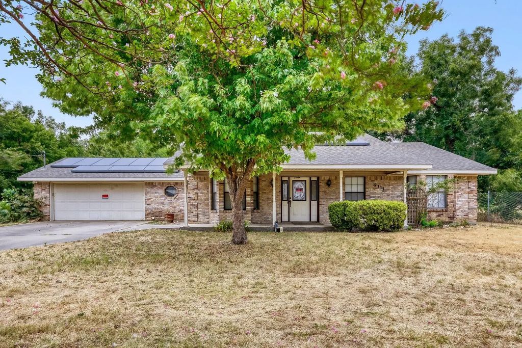 2111 Potter Lane, Mesquite