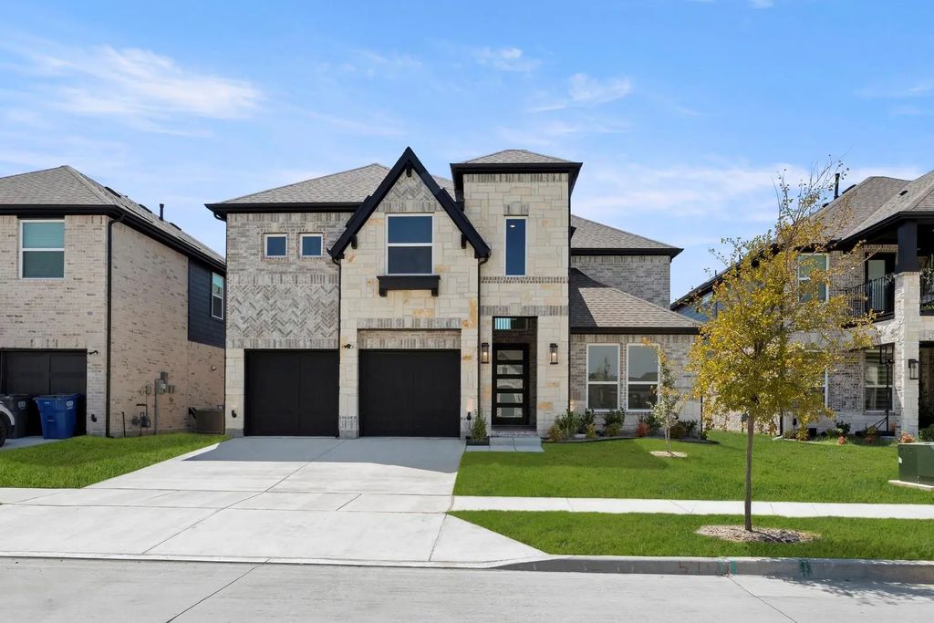 5712 Liverpool Street, Celina