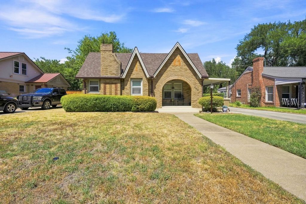 2215 Primrose Avenue, Fort Worth