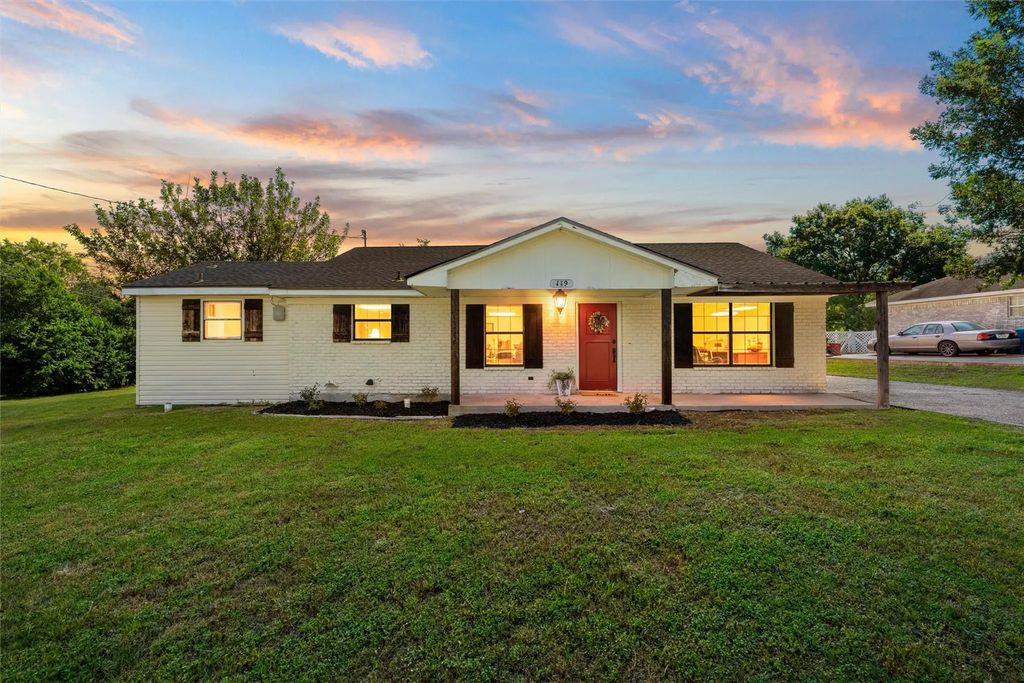 119 Castleman Circle, Hewitt