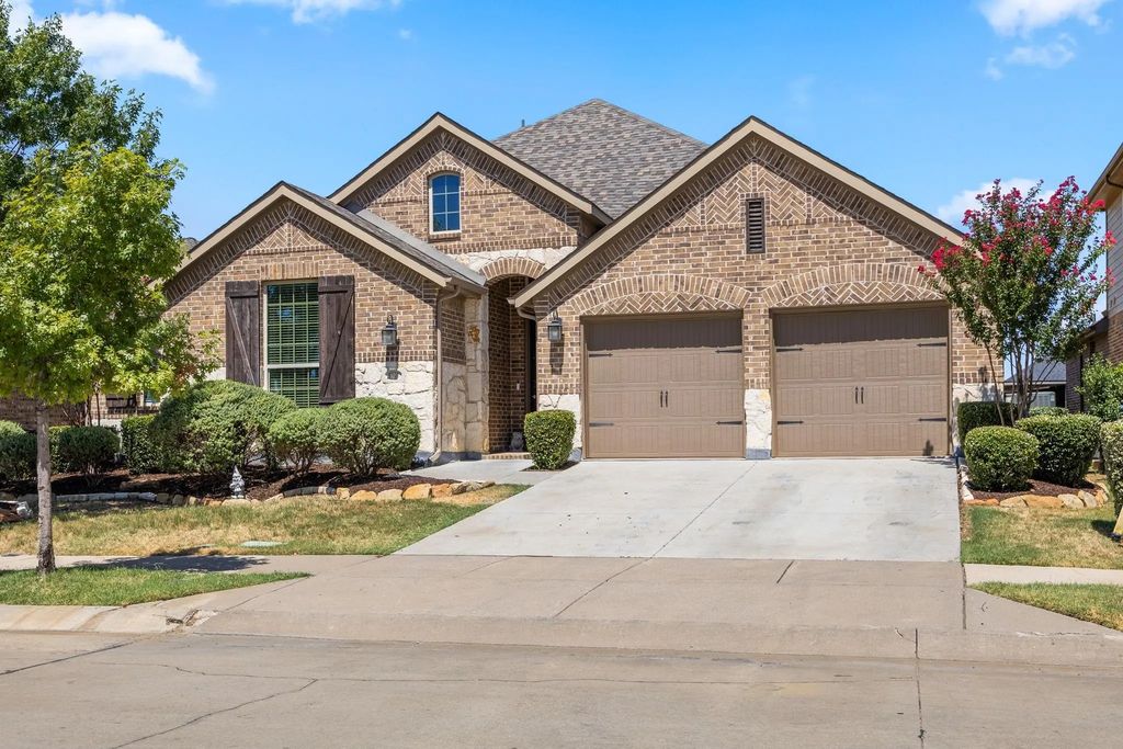 9901 Trinity Drive, Little Elm