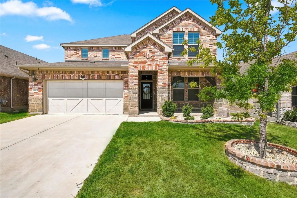 3316 Kingsdown Drive, Denton