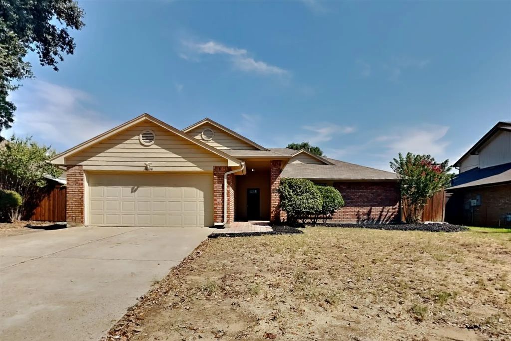 1804 Chatham Drive, Flower Mound