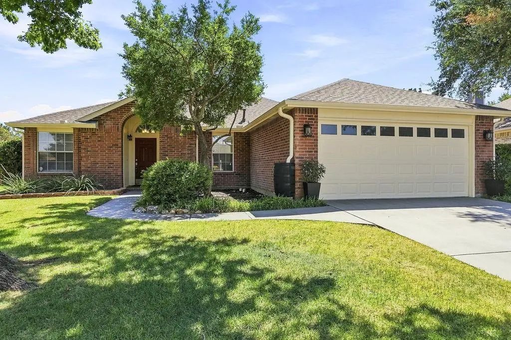 817 Redding Drive, Saginaw