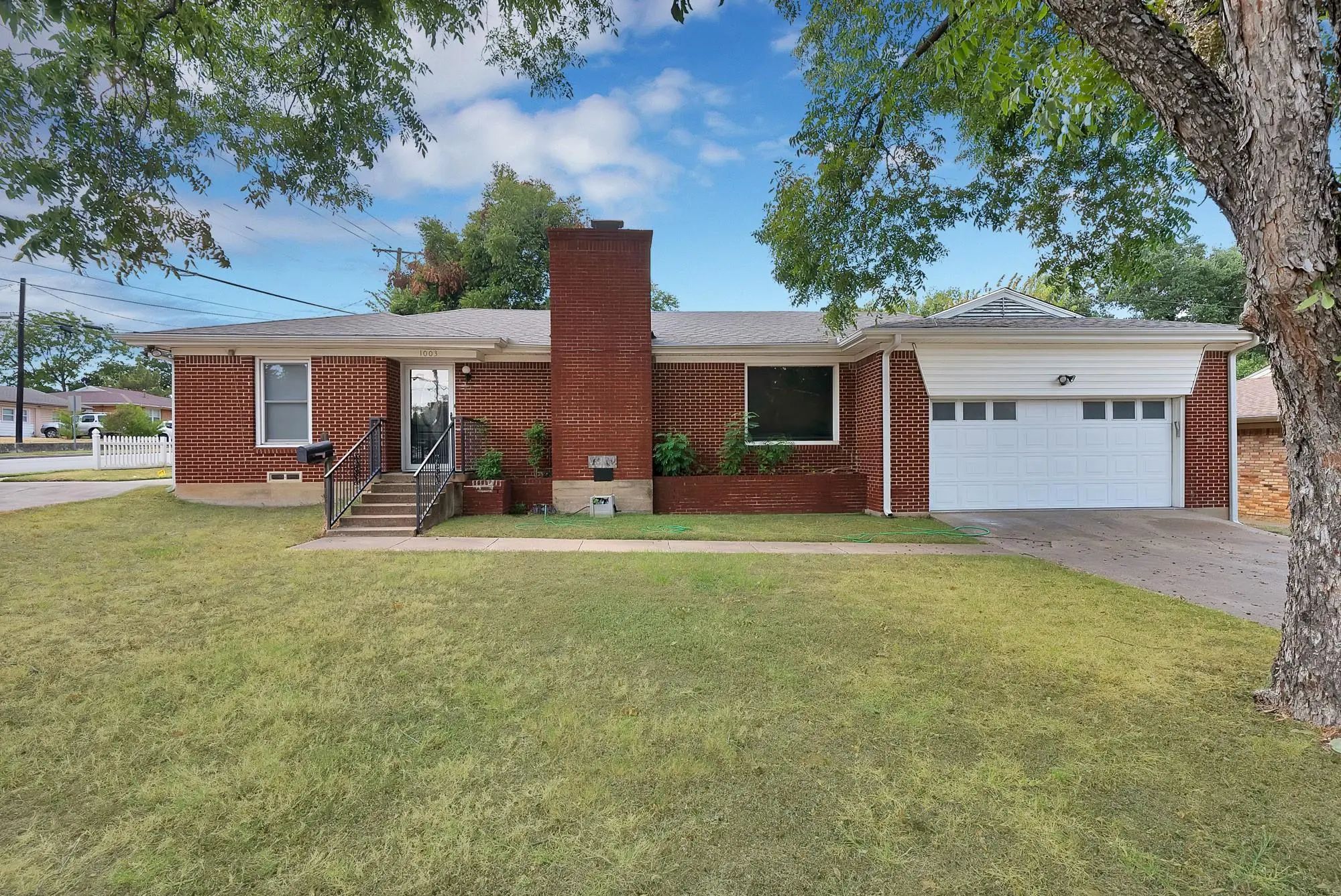 Photo of Listing #21377784