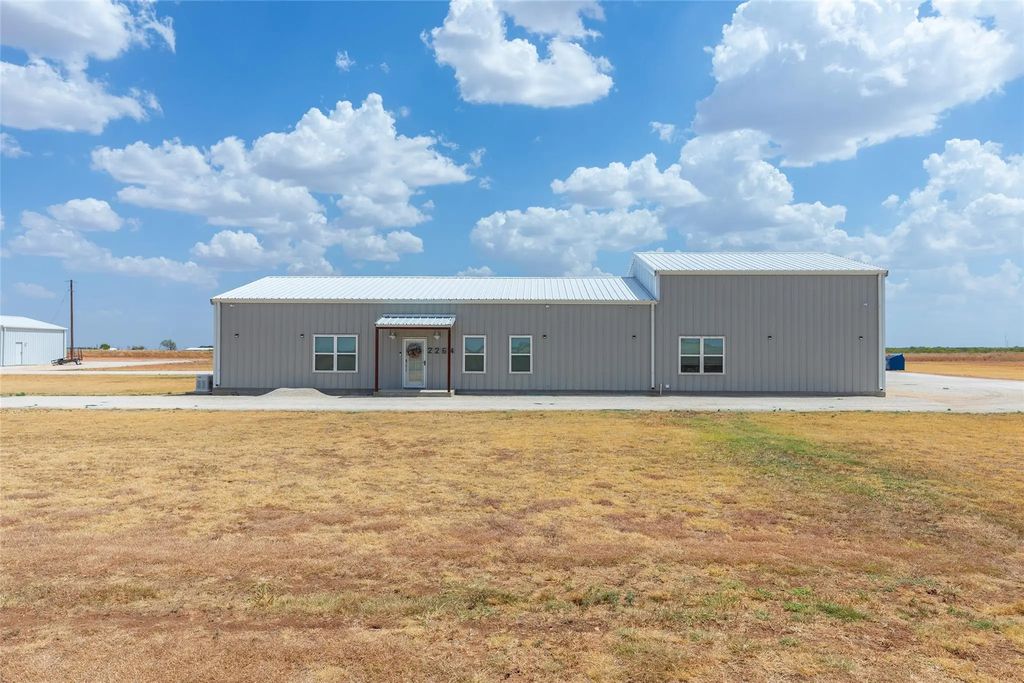 2264 Fm 3116, Anson