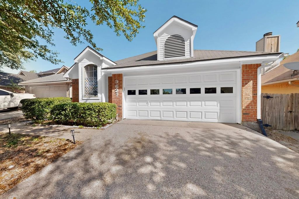 9627 Kerrville Street, Dallas