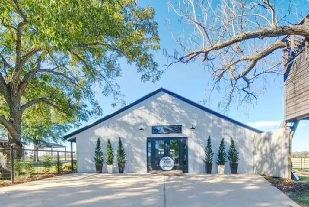 1210 Vz County Road 2316, Canton