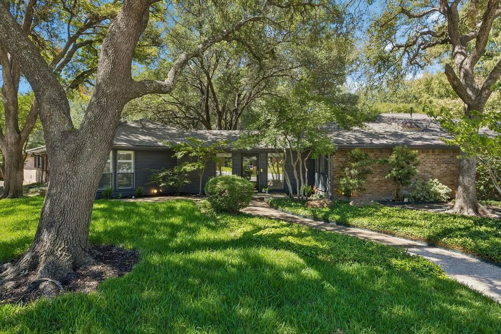 6542 Clearhaven Circle, Dallas