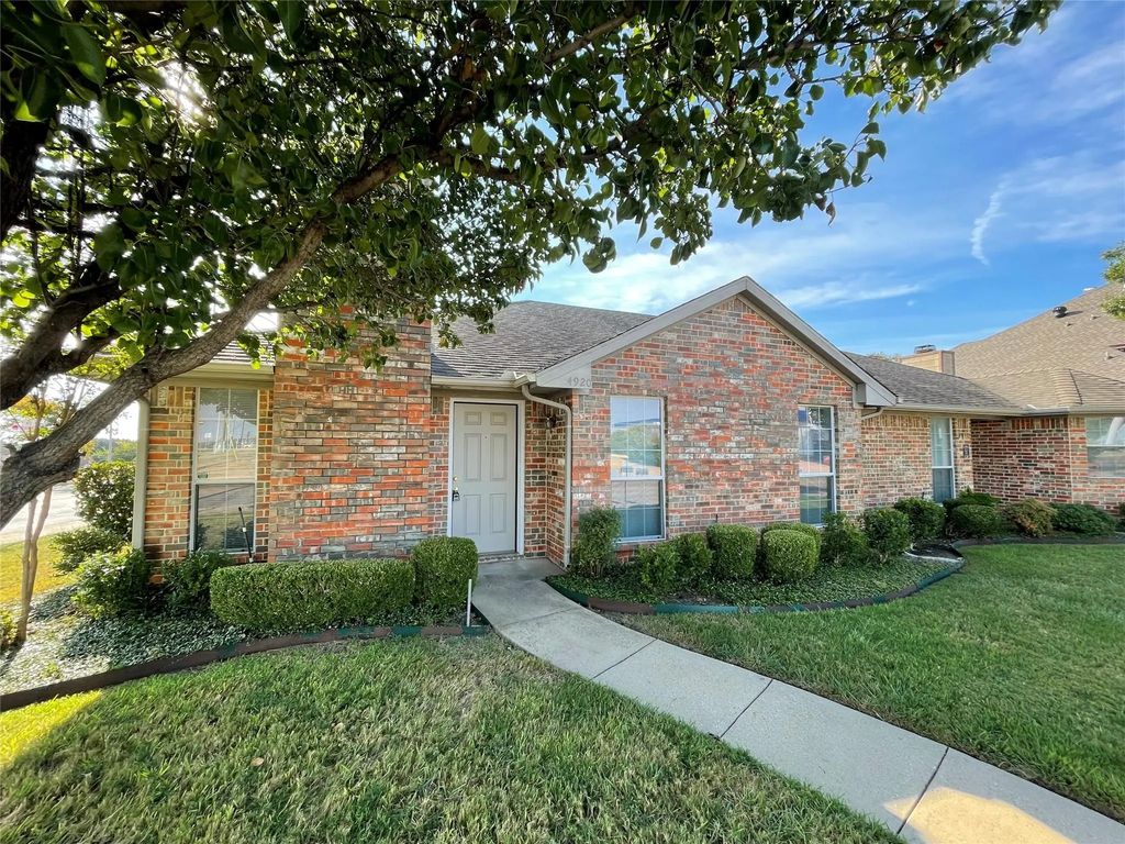 4920 Morningside Drive, Mesquite
