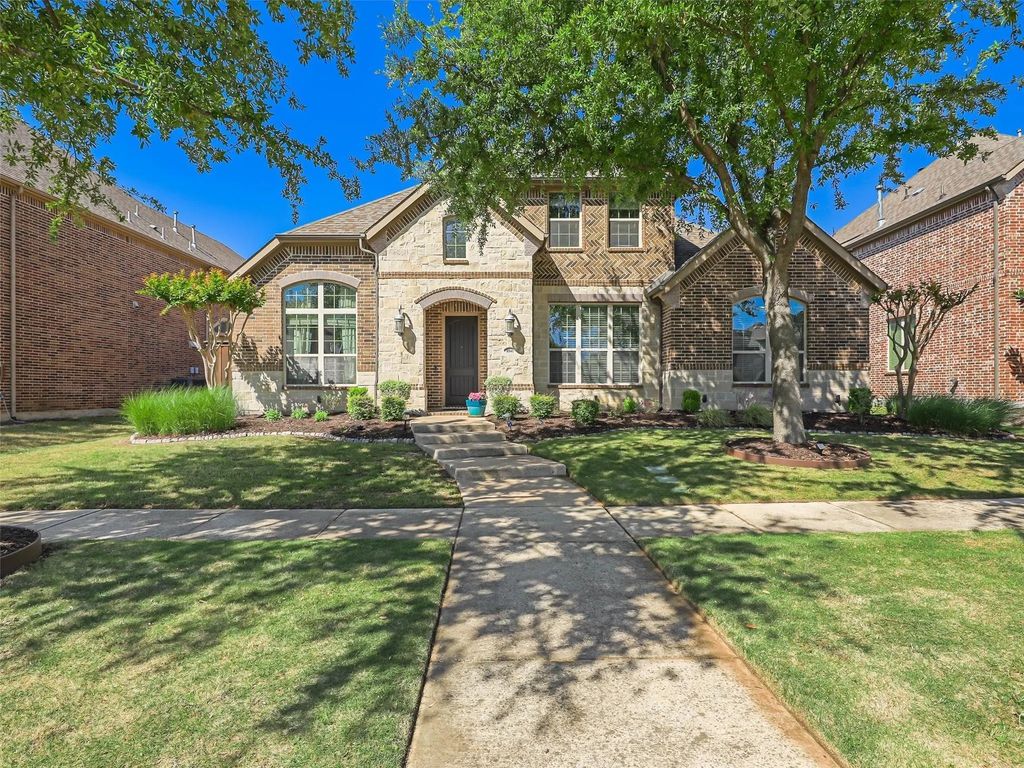 8841 Sutton Drive, Frisco