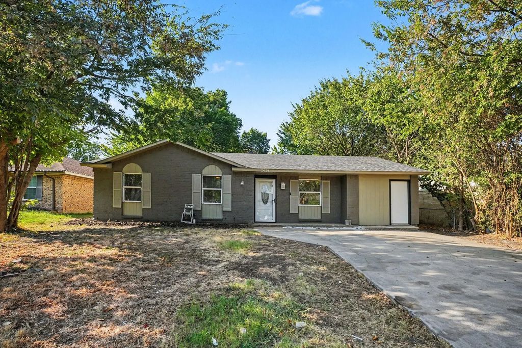 2429 February Lane, Grand Prairie