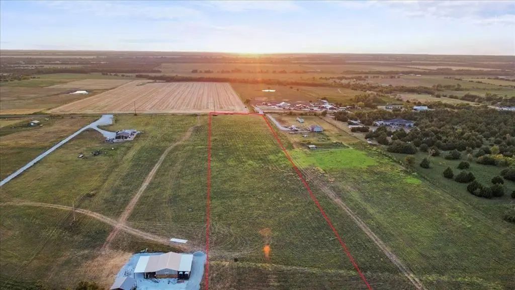 463 County Road 1063, Greenville