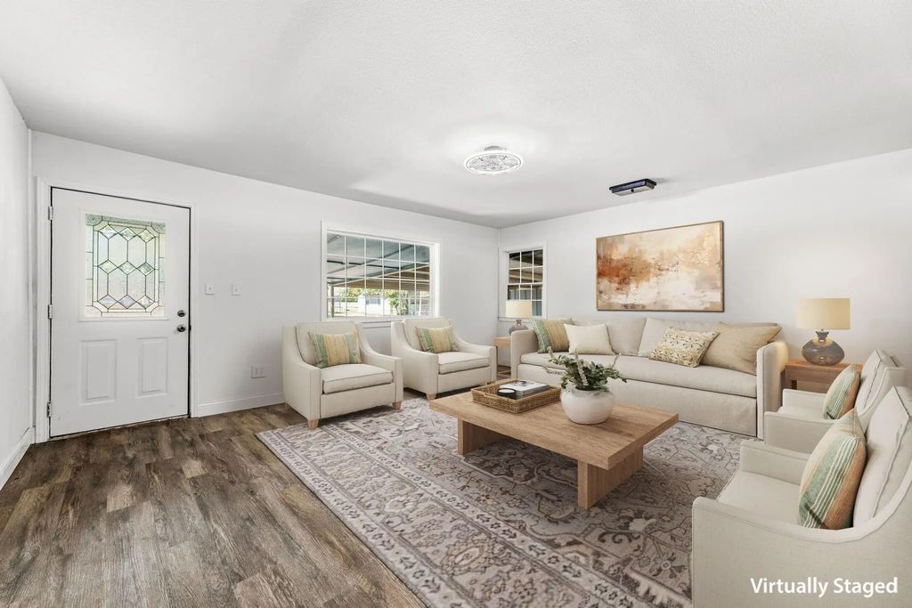 204 N 3rd Street, Celeste