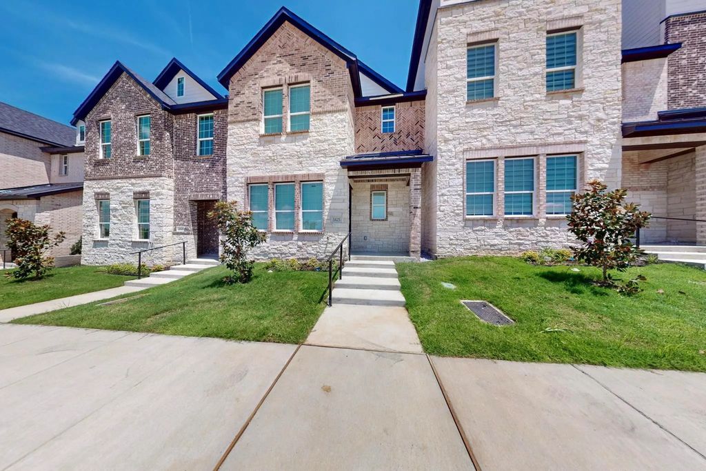 3425 Sanjeev Drive, Irving