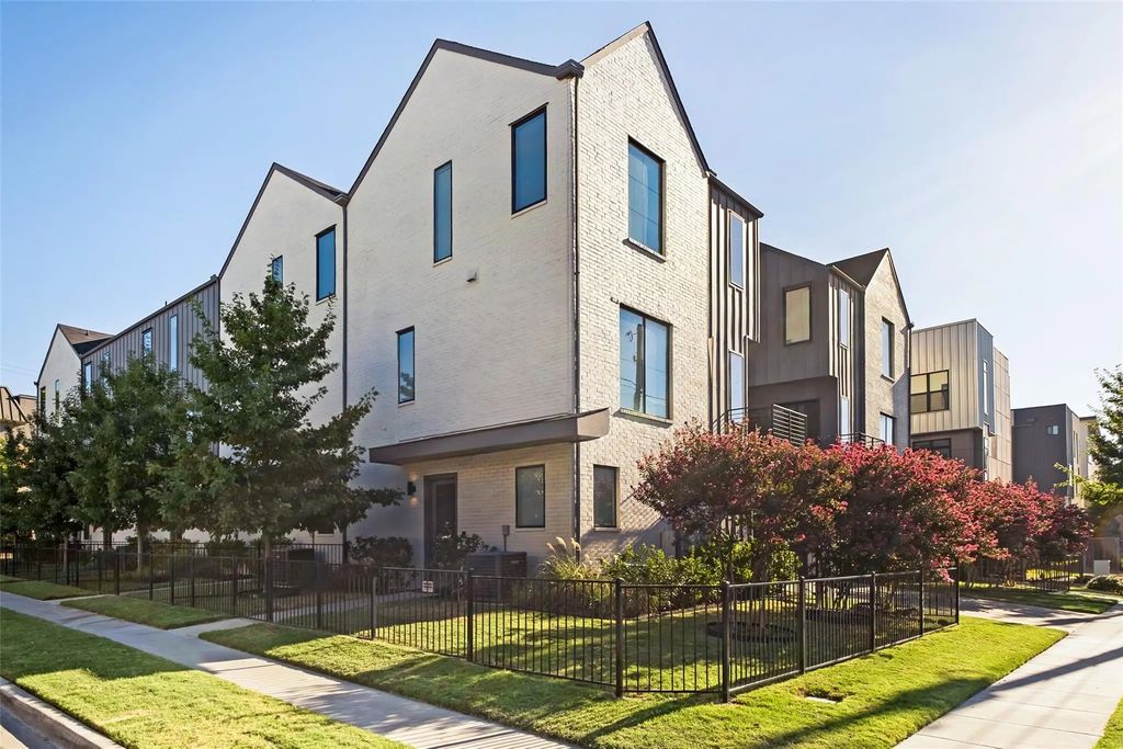 5703 Lindell Avenue 104, Dallas