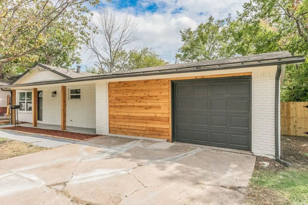 5012 Roxie Street, Haltom City