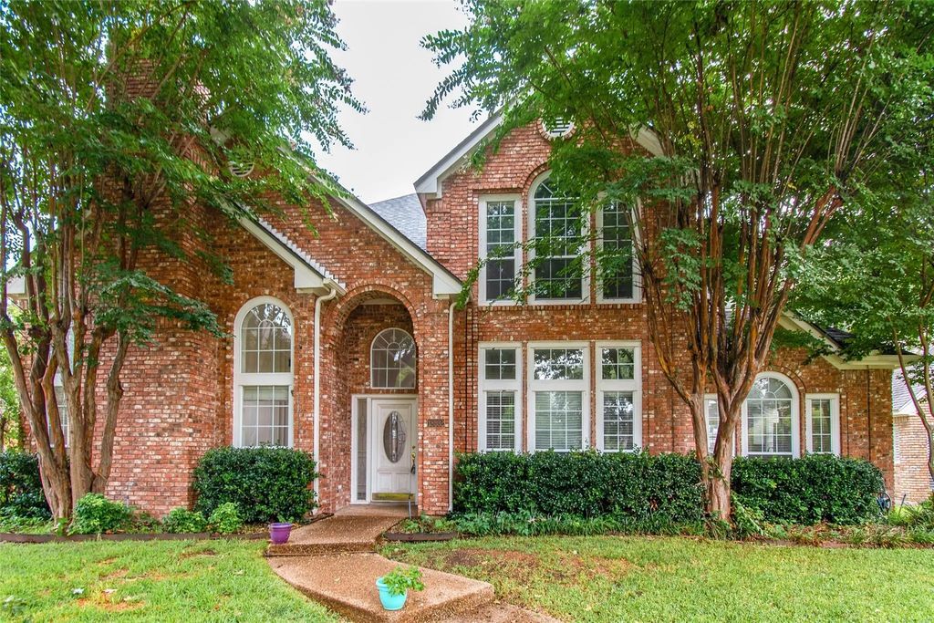 18532 Bay Pines Lane, Dallas
