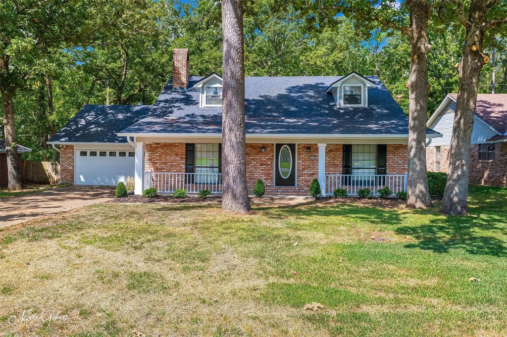 9852 Deepwoods Drive, Shreveport