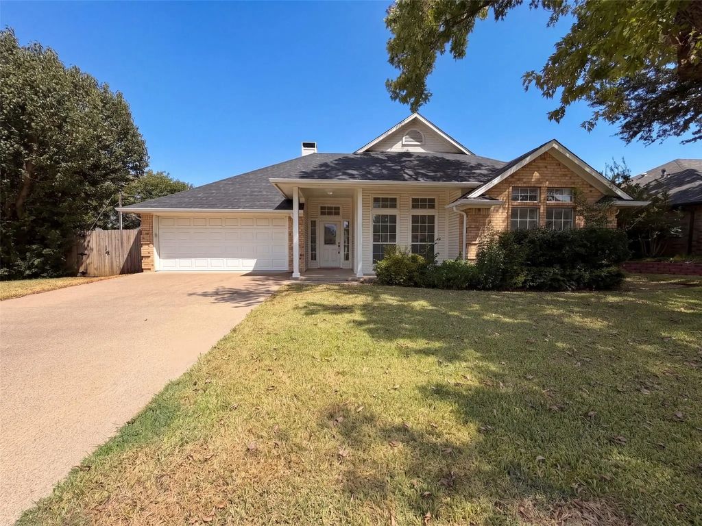 1623 W Pleasant Drive, Midlothian