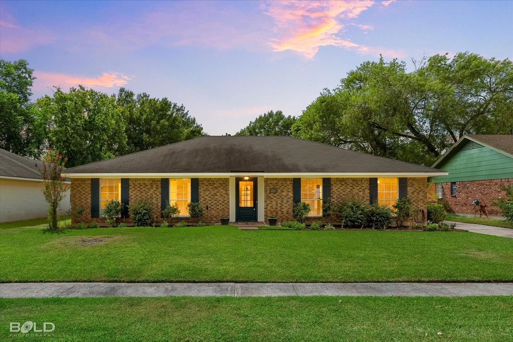 9310 Wiscassett Drive, Shreveport