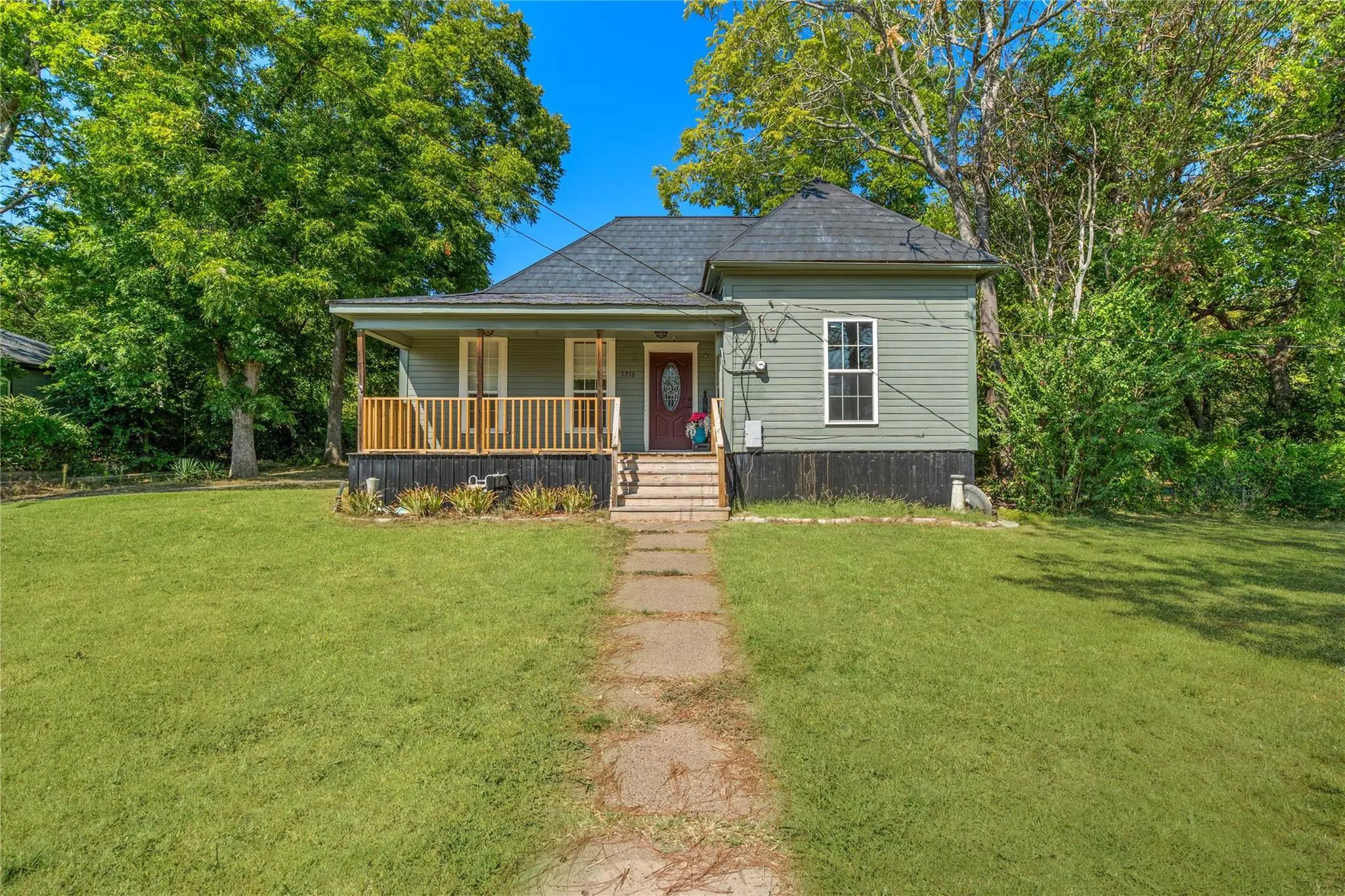 Photo of Listing #21378901