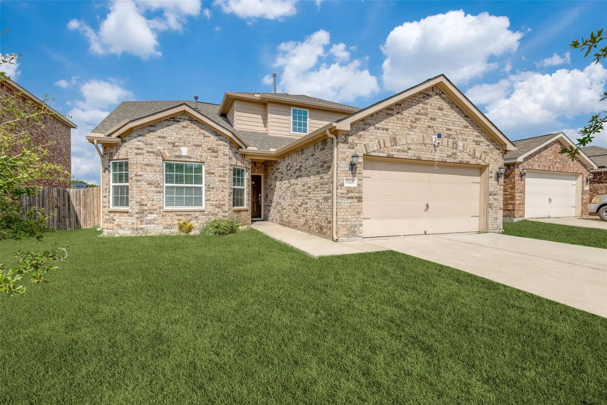 Photo of Listing #21378923