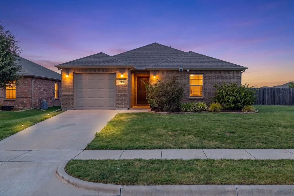 1402 Warringwood Drive, Greenville