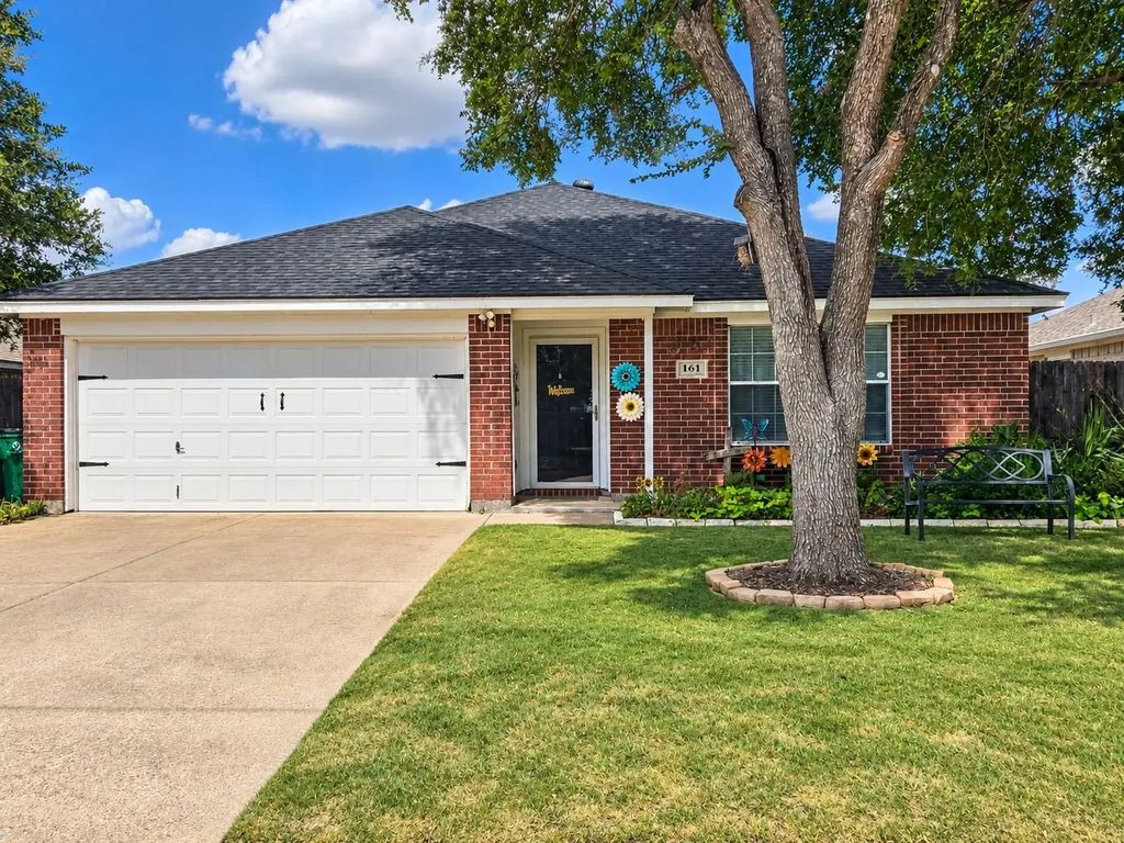 161 Adams Drive, Crowley