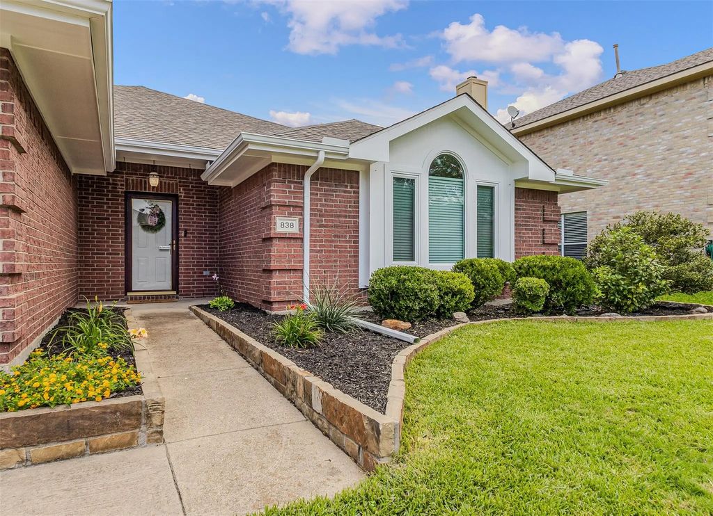 838 Oak Hollow Lane, Rockwall