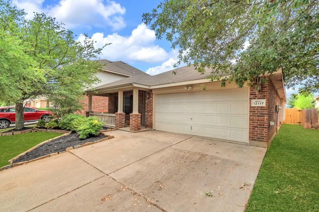 12117 Bellegrove Road, Burleson