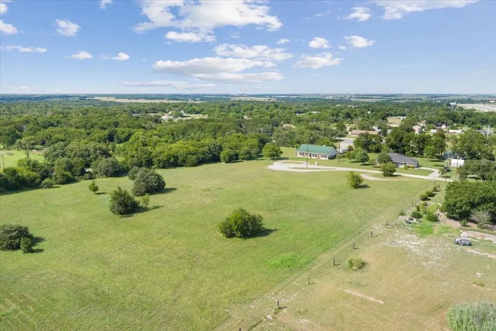108 Brown Drive, Bruceville Eddy
