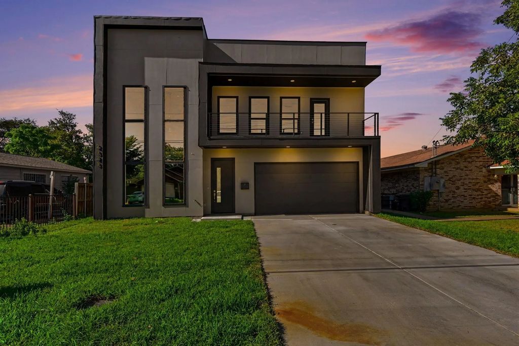 2323 Wilhurt Avenue, Dallas