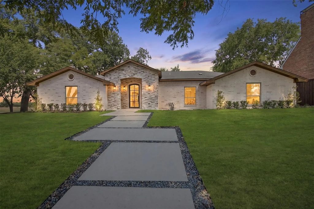 3703 Windmill Lane, Plano