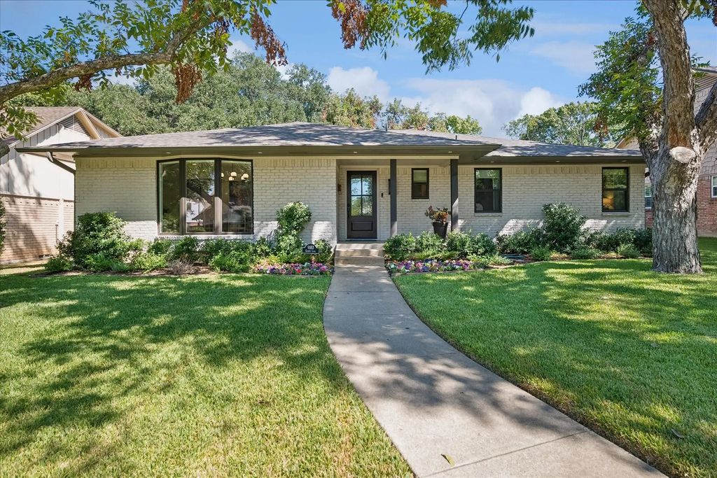 9553 Estate Lane, Dallas