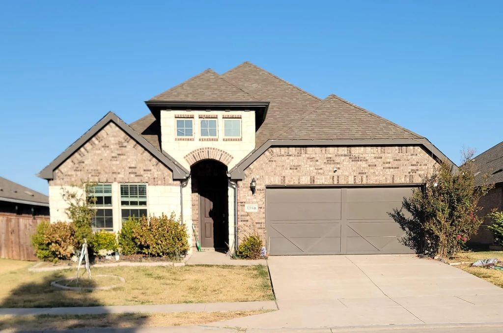 3204 Elk Camp Road, Aubrey