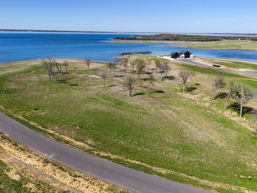 380 Harborside Terrace, Windom